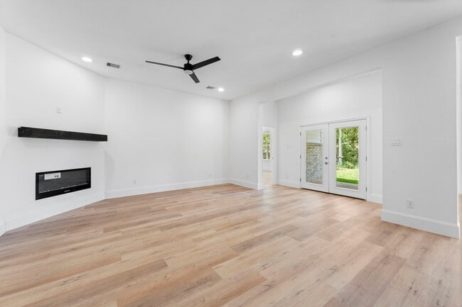 Photo - 3531 White Oak Point Dr