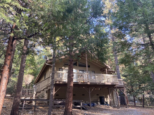 2bd/1ba Single-Story Modified A-frame For ... - 2bd/1ba Single-Story Modified A-frame For ... Casa