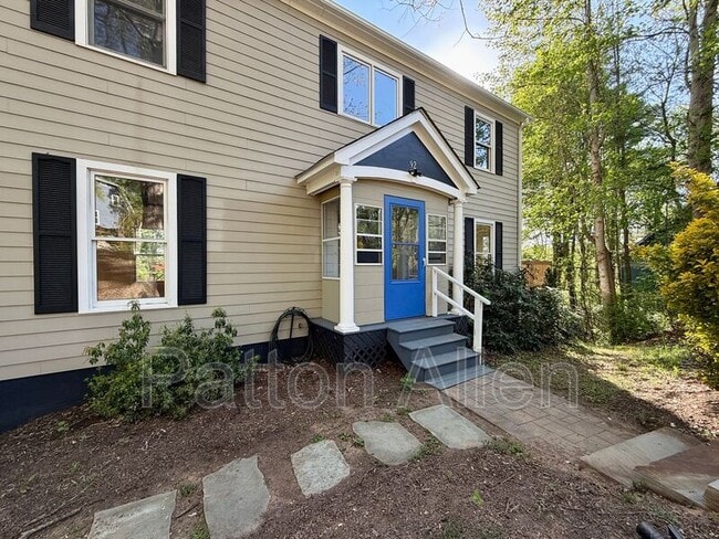 Photo - 92 Westover Dr