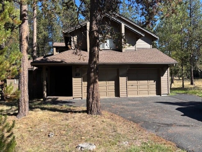 Building Photo - 58120 Gannet Lane, Lot #27, Sunriver OR 97701 Rental