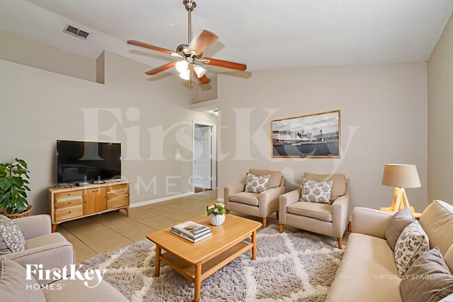 Photo - 6551 Viewpoint Ct