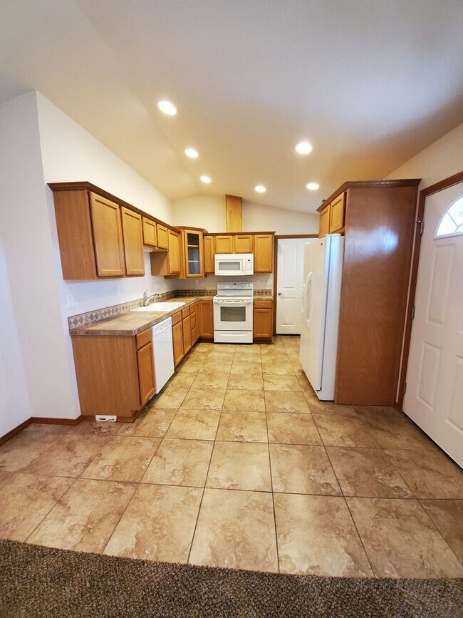 7593 Cox St NE Unit 7593 D Cox Street