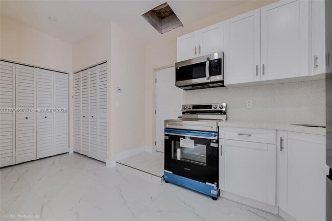 Photo - 10421 SW 184th St Unit 2