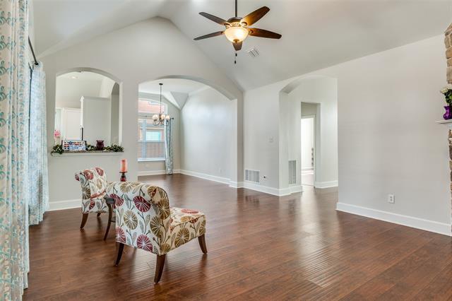 Photo - 8113 Greenwood Dr