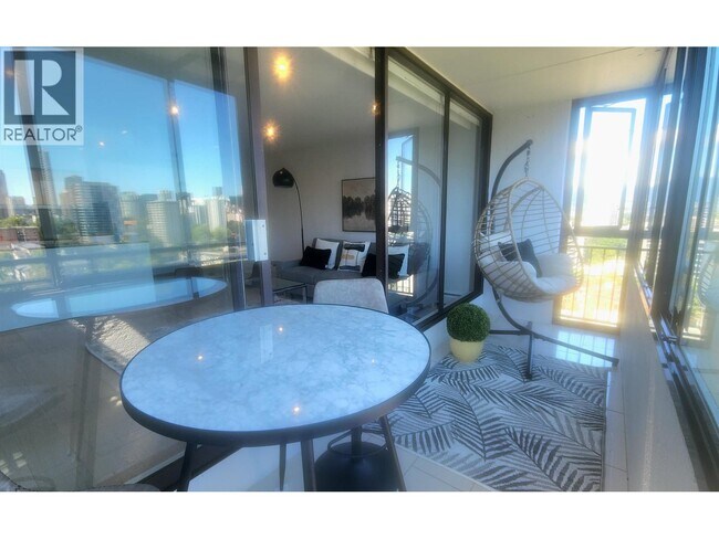 1725 Pendrell St Unit 1806