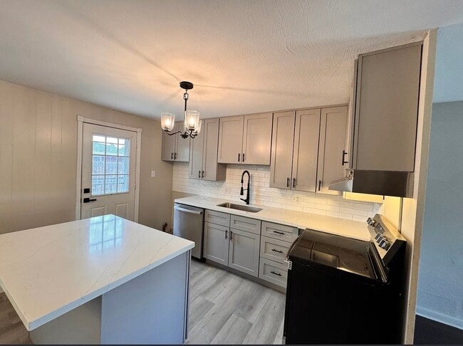 Photo - 10211 W 59th Pl Unit 10211 W 59th Place