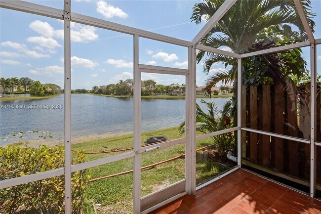 Photo - 3740 San Simeon Cir