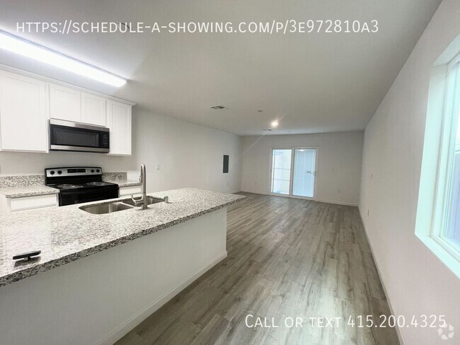 Building Photo - Brand-New 3-Bedroom Home in Gated Communit... Unit A