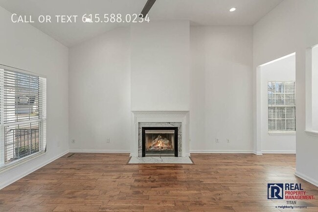 Photo - 505 Cloverleaf Ln