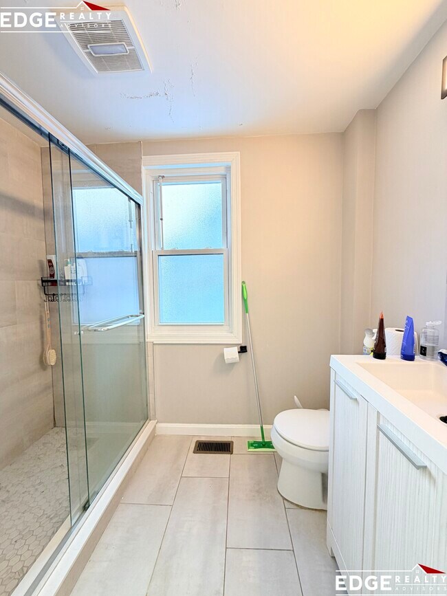 Photo - 66 Quint Ave Unit 1