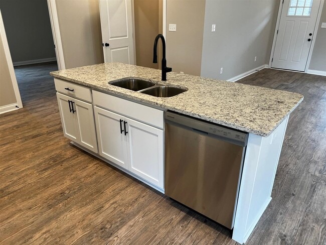 Photo - 1208 County House Ln