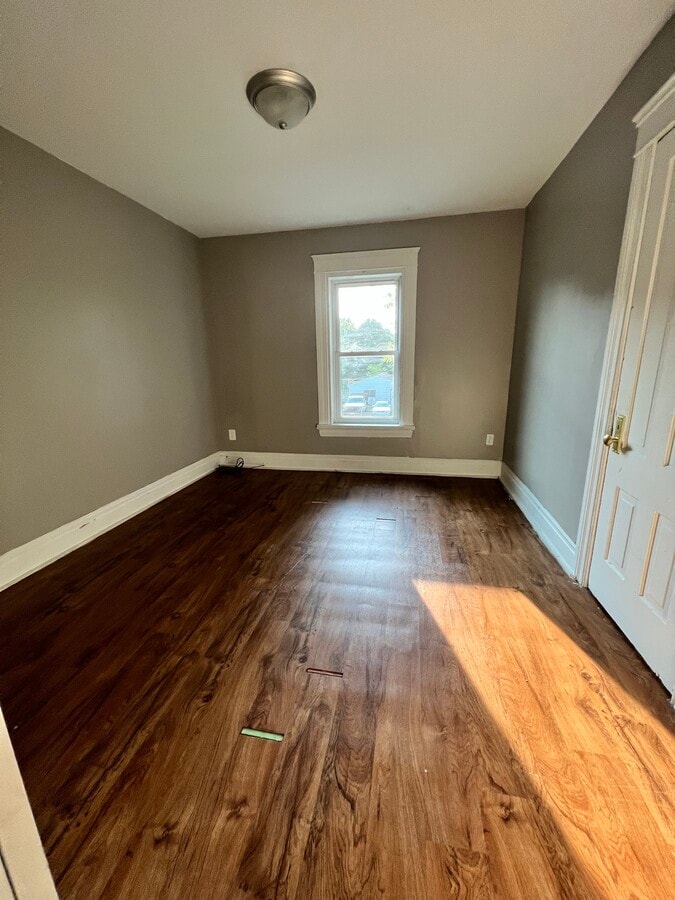 Photo - 634 Lansing St Casa