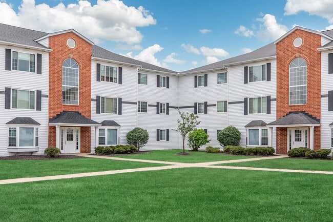 Cambridge Court Apartments