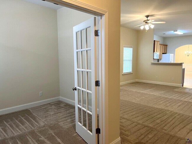 Photo - 323 Harvest Walk