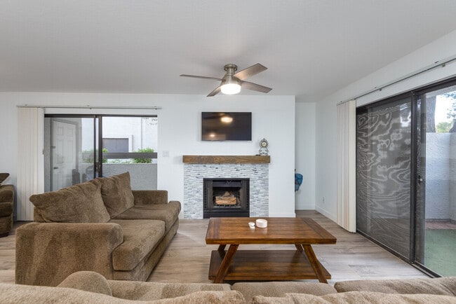 Photo - 2959 N 68th Pl Unit SI ID1540140P