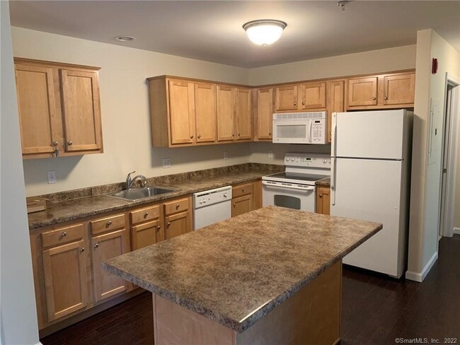 Photo - 24 Pratt St Unit 107