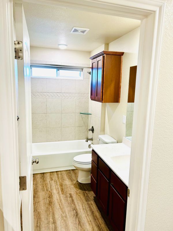 Photo - 303 Grn Valley Dr
