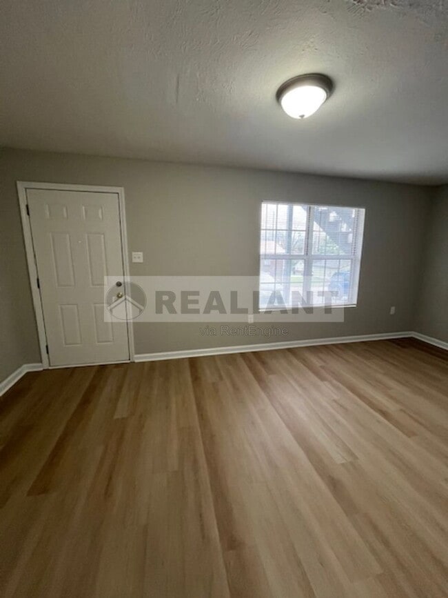32 Mary St Unit 5