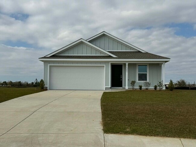 Building Photo - Four Bedroom/Two Bath - Summerdale - Lawncare Included!