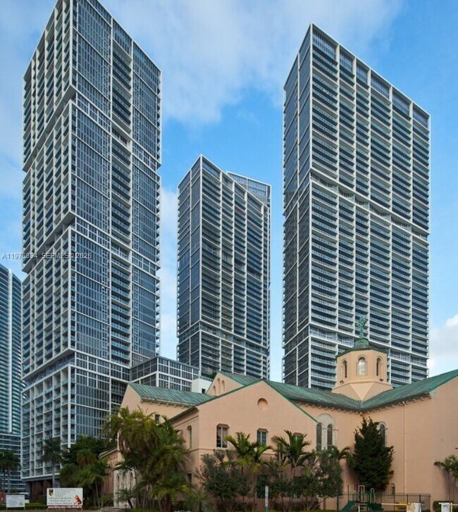Building Photo - 495 Brickell Ave Unit 5310