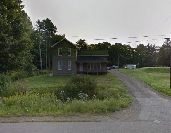 Building Photo - 11031 Edinboro Rd