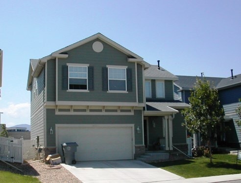 3 bedroom home in Longmont - 3 bedroom home in Longmont