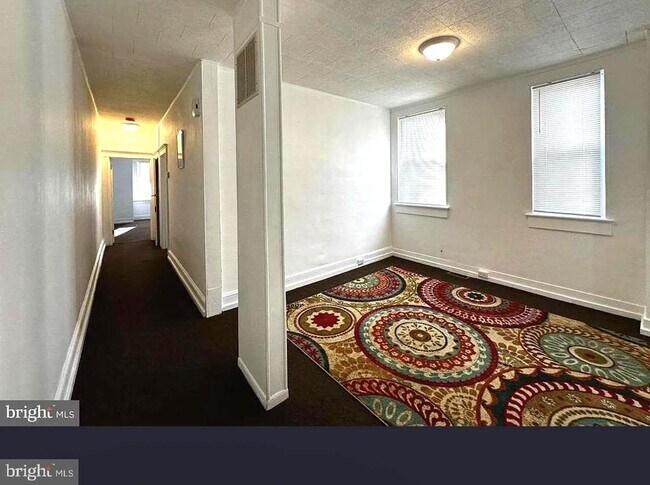1105 Walnut Ave Unit 2