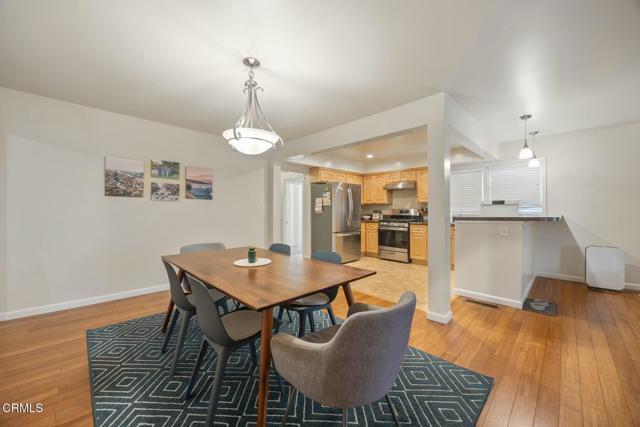 Photo - 1581 Wesley Ave