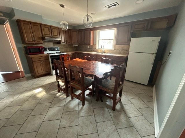 Photo - 14520 Harvey Ave