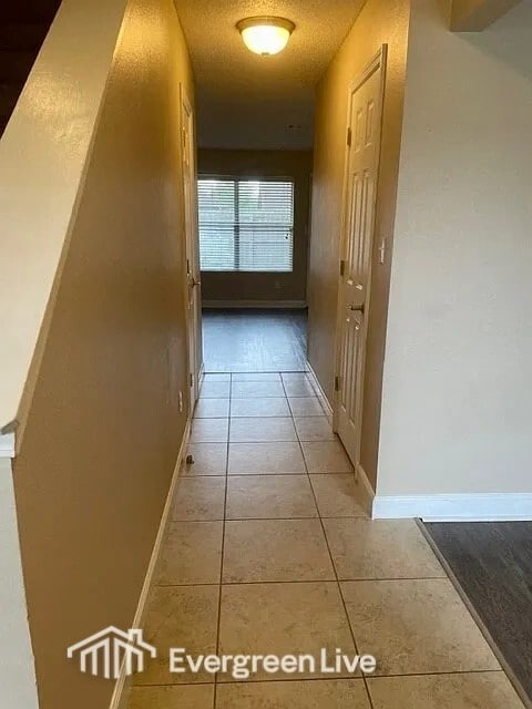 Photo - 37 Laiken Ct