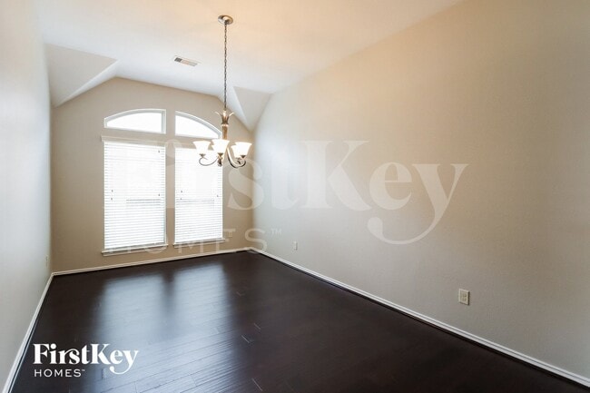 Photo - 26122 Serenity Oaks Dr