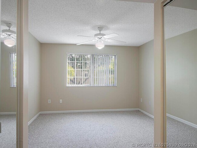 100 Crestwood Ct N Unidad 109