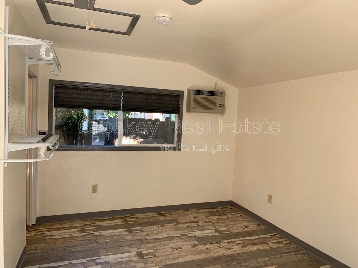 Photo - 671 Central Ave