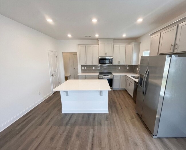 Photo - 207 Ensemble Blvd
