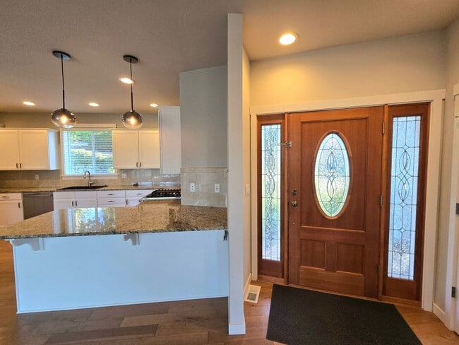 Photo - 3 Bedroom 3 Bathroom Home in Lake Stevens, WA