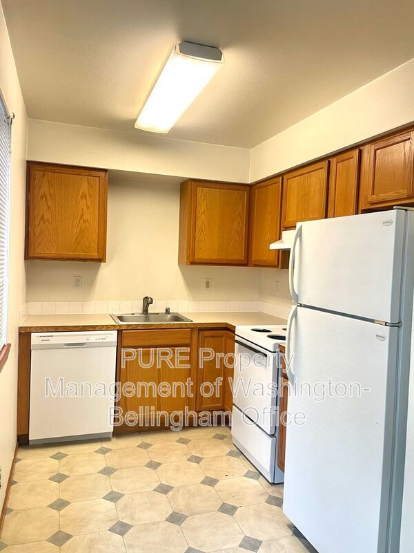 Photo - 3150 W Maplewood Ave Unit #102