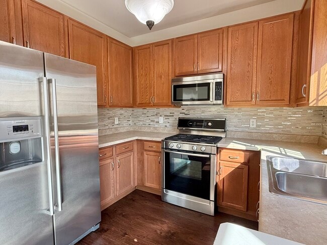 Photo - 1392 Carolyn Ct