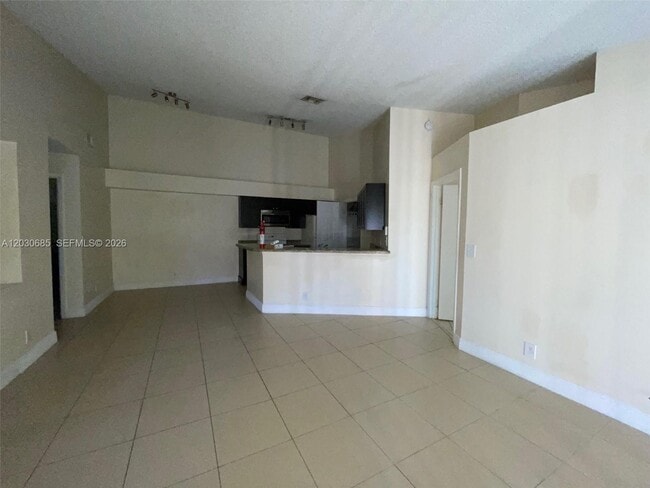 Photo - 9999 Summerbreeze Dr Unit 915