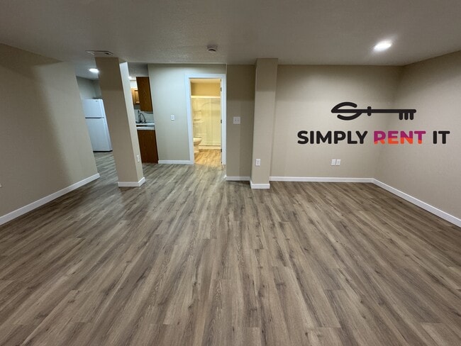 Photo - All Utilities Included, 1 Bed, New Renovation, Lower Level
