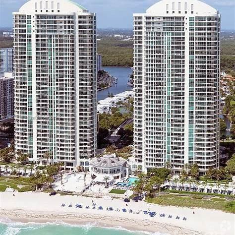 Building Photo - 16047 Collins Ave Unit 16047 Collins # 3002 Rental