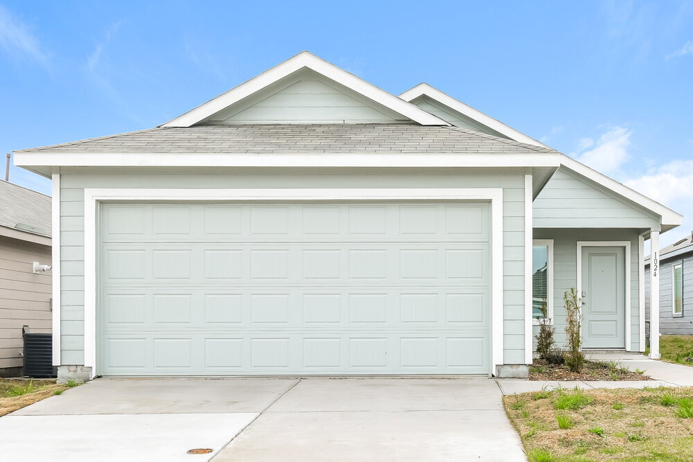 Photo - 1024 Calley Pear Trl