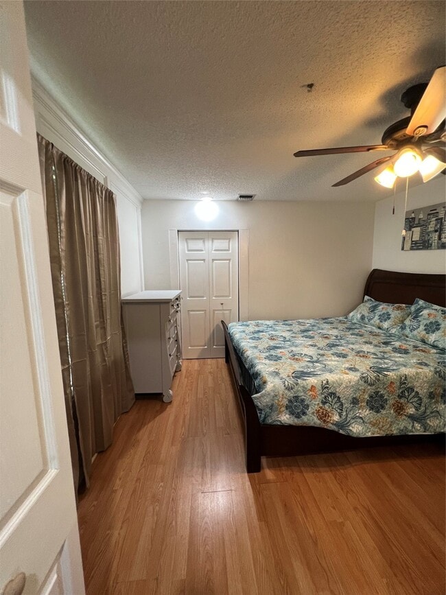 Photo - 8141 Glenbrook Dr