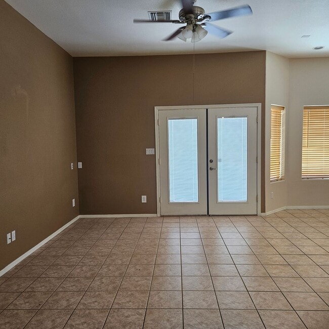 Photo - Updated 3 bedroom rental
