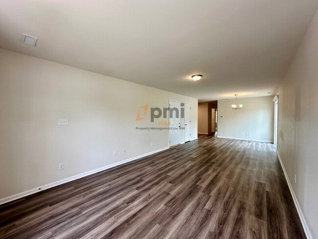 Photo - 122-124-124 Park Ave Unit 122 Park Ave