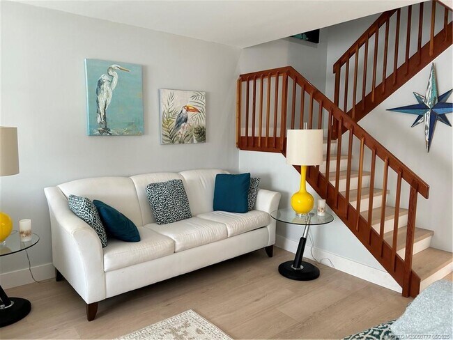 Photo - 2807 SW Lakemont Pl