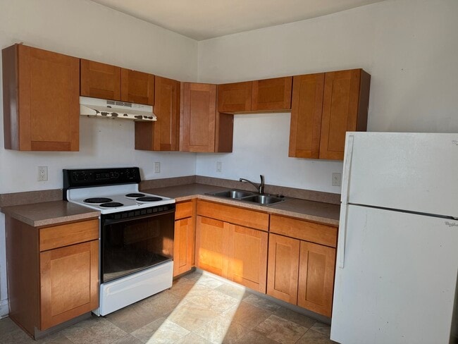 Photo - 370 N 10th St Unit 1