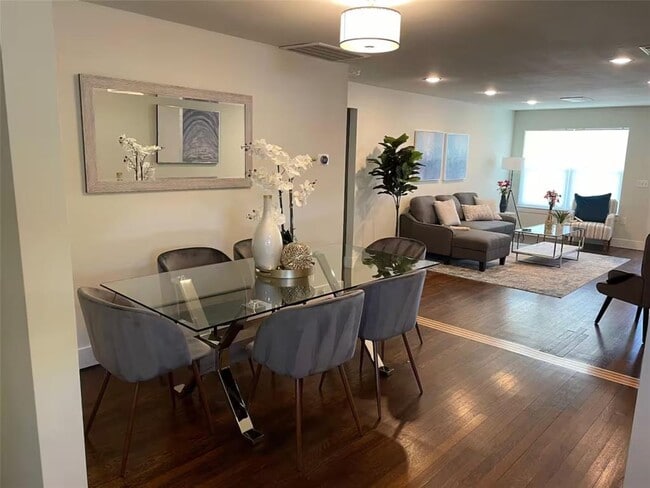 Photo - 1406 Brentwood St