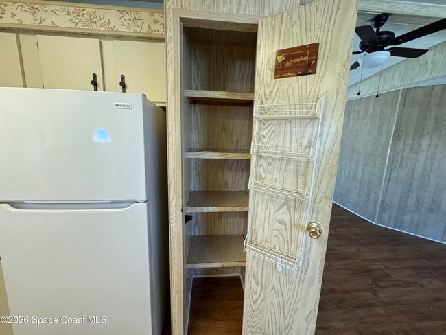 Photo - 1894 Coco Plum St NE