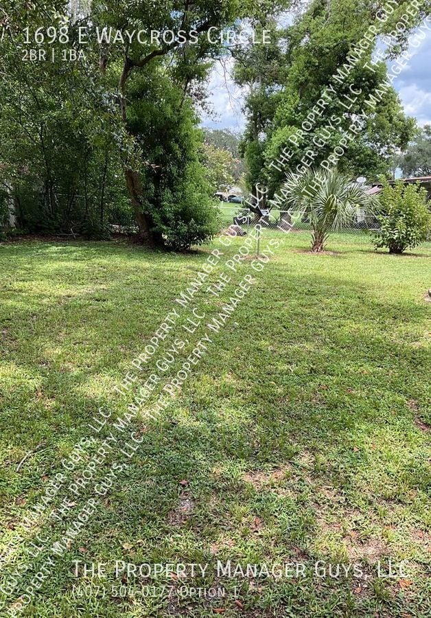 Photo - 1698 E Waycross Cir