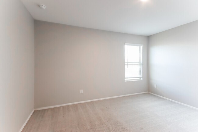 Photo - 9202 Burnet Flds Dr